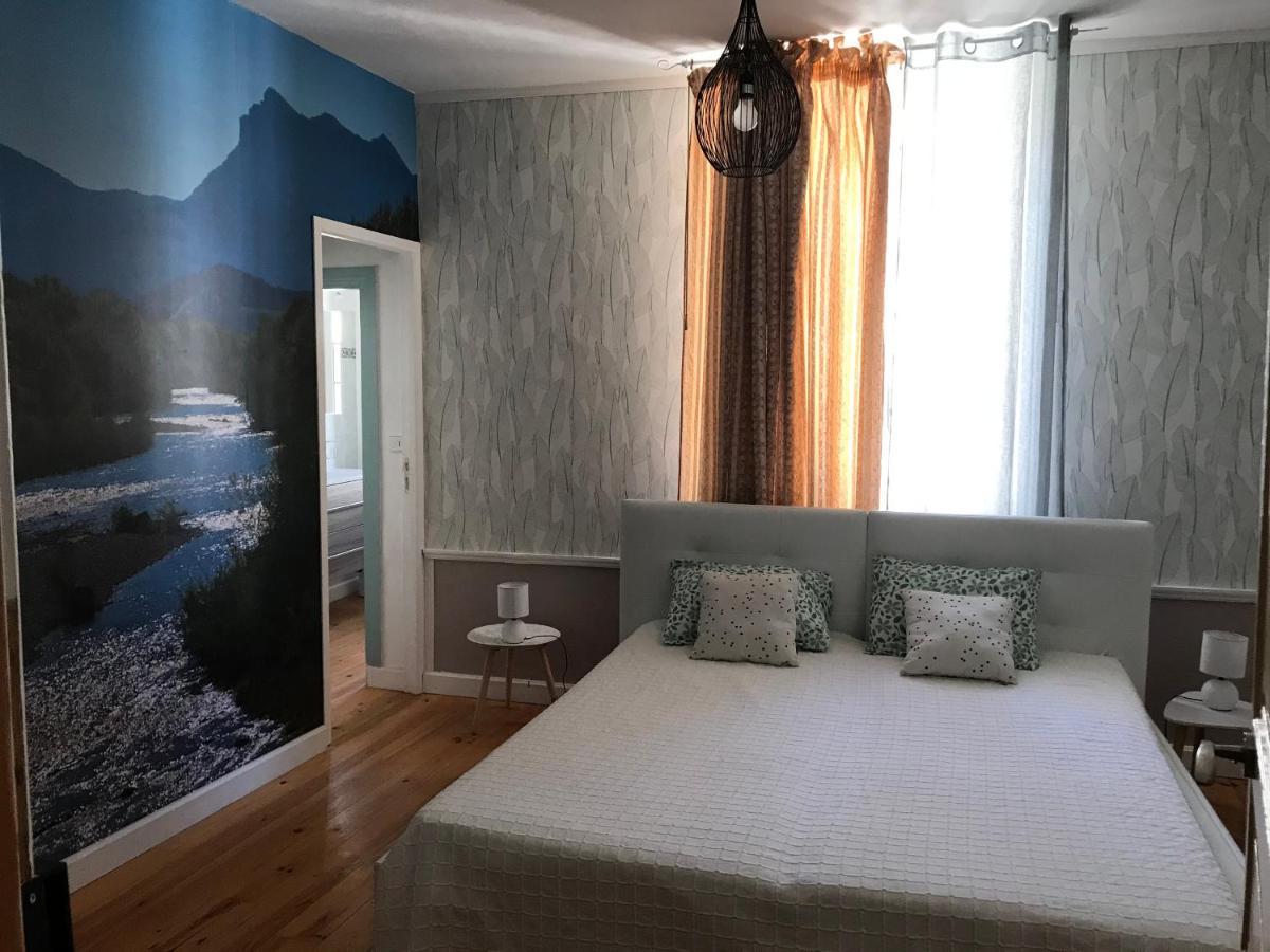 مبيت وإفطار Ourches Domaine Des Chabriers المظهر الخارجي الصورة