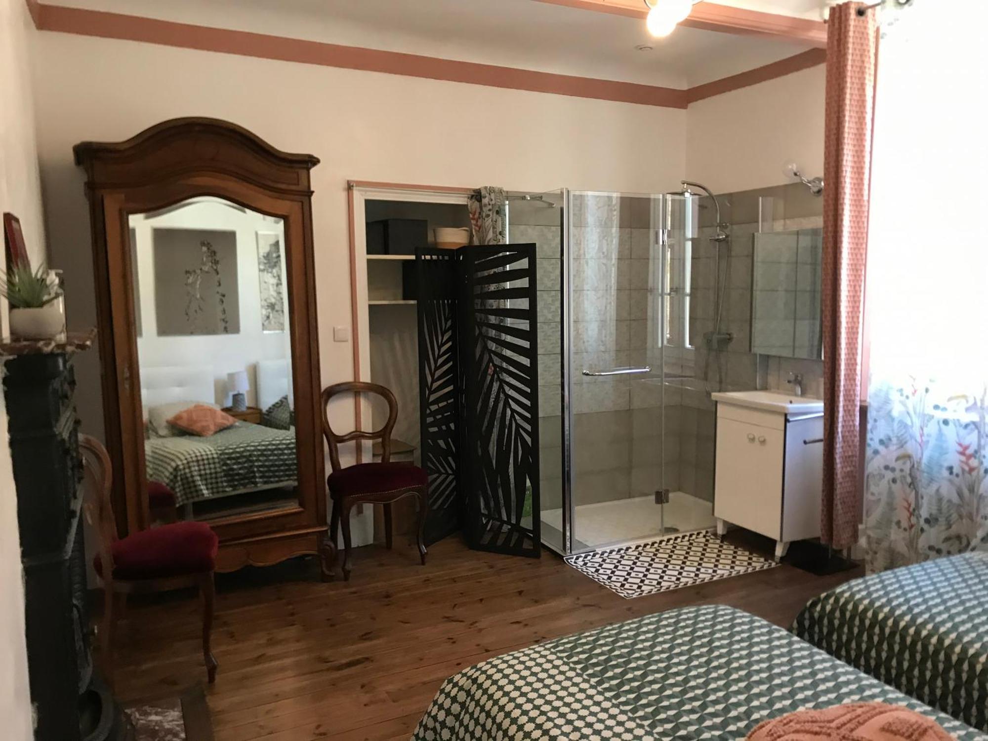 مبيت وإفطار Ourches Domaine Des Chabriers المظهر الخارجي الصورة